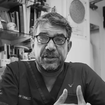 Dr. Adrián Cormillot